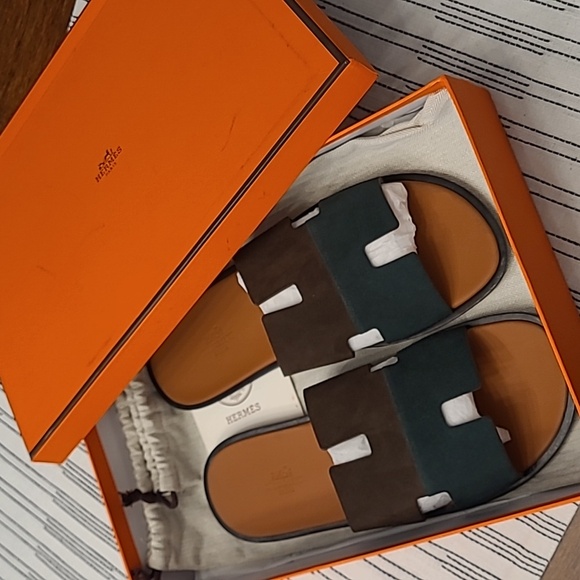 Hermès Izmir Sandal - Picture 16 of 16